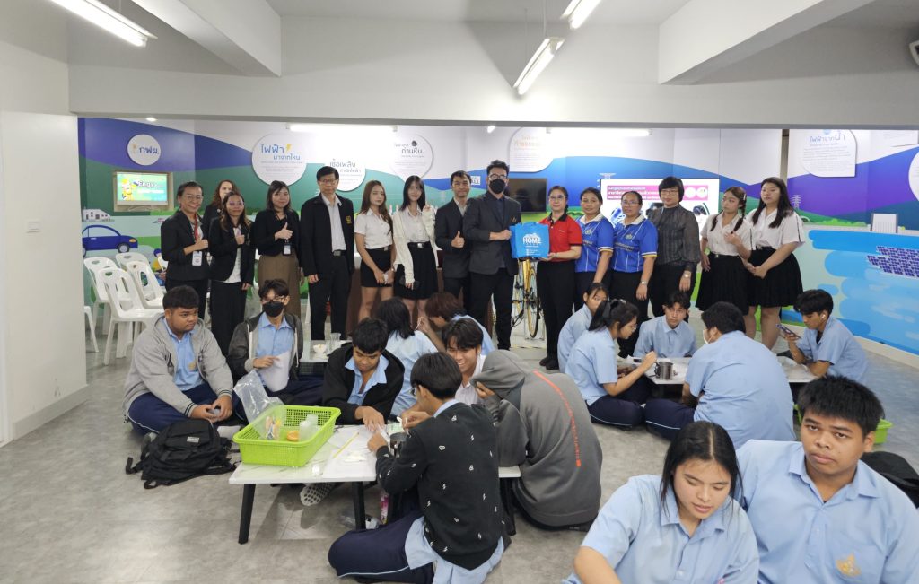 การทำกิจกรรม Workshop ณ โรงเรียนทีปังกรวิทยาพัฒน์ (วัดน้อยใน) เขตตลิ่งชัน จังหวัดกรุงเทพมหานคร