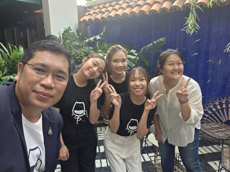 การจัดกิจกรรมการเรียนรู้นอกสถานที่เพื่อบูรณาการความรู้สู่การปฏิบัติจริง